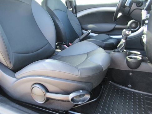 Used 2010 MINI Cooper S image 10