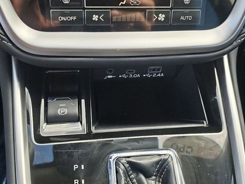 Certified 2025 Subaru Outback Premium image 29