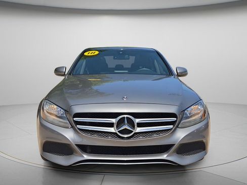Used 2018 Mercedes-Benz C 300 Sedan image 4