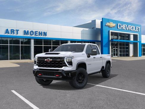 New 2026 Chevrolet Silverado 2500 ZR2 image 8