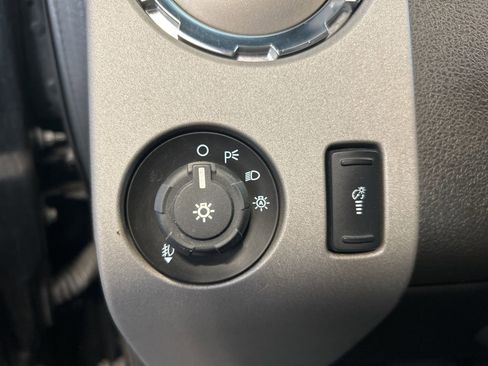 Used 2015 Ford F350 Lariat image 15