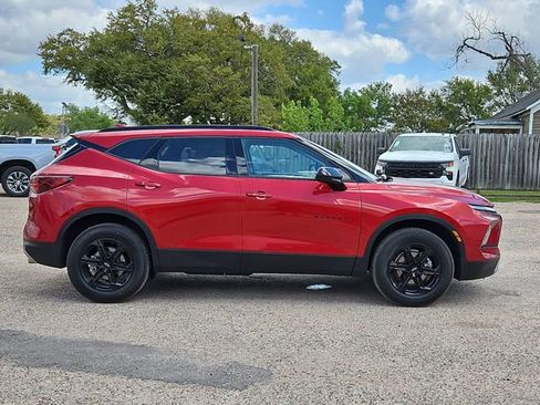 Certified 2023 Chevrolet Blazer LT w/ Midnight/Sport Edition FWD image 37