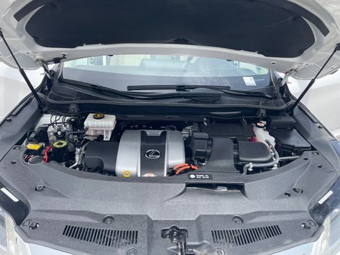 Used 2019 Lexus RX 450h AWD w/ Navigation Package image 21