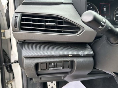 Used 2025 Subaru Crosstrek 2.5i Sport image 19