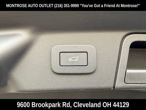 New 2026 Land Rover Range Rover Velar Dynamic SE image 37