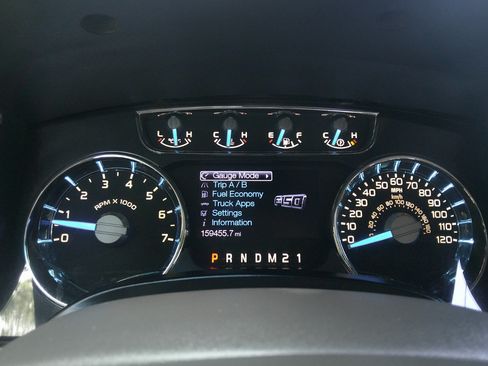 Used 2013 Ford F150 Lariat w/ Lariat Chrome Pkg image 24