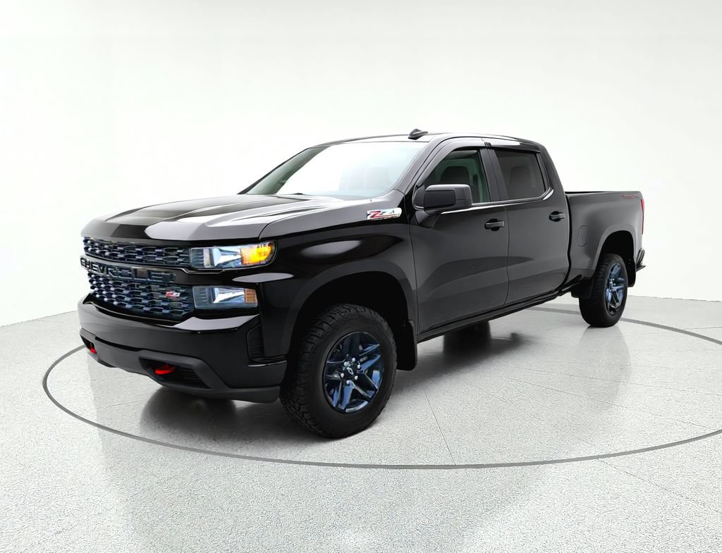 Used 2021 Chevrolet Silverado 1500 Custom Trail Boss w/ Midnight Edition AWD/4WD image 3