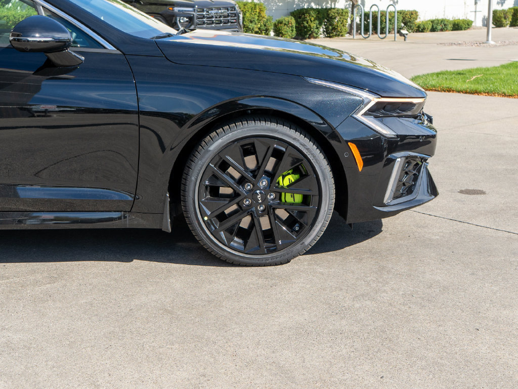 New 2027 Kia K5 GT FWD image 33