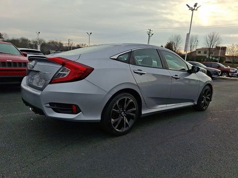Used 2019 Honda Civic Sport image 7