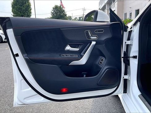 Certified 2023 Mercedes-Benz CLA 250 4MATIC image 18