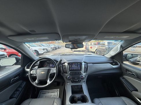 Used 2015 Chevrolet Tahoe LT w/ Luxury Package RWD image 21