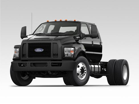 New 2027 Ford F750 2WD Regular Cab Super Duty image 1