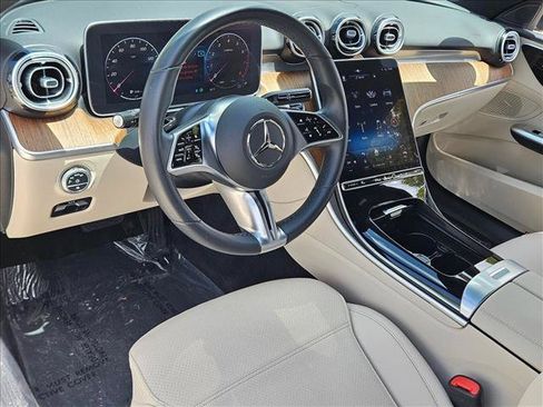Used 2023 Mercedes-Benz C 300 Sedan image 10