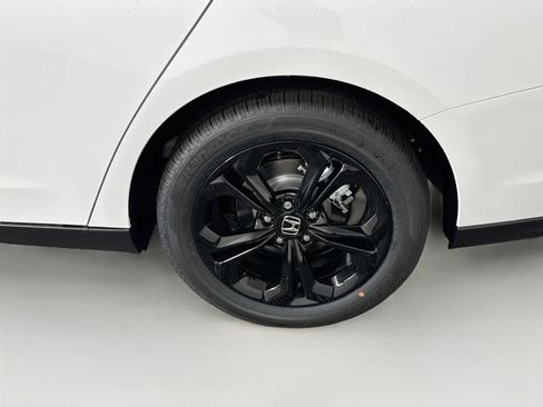 Used 2025 Honda Accord LX image 16