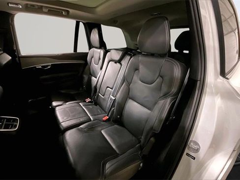 Used 2022 Volvo XC90 T6 Inscription w/ Climate Package image 26