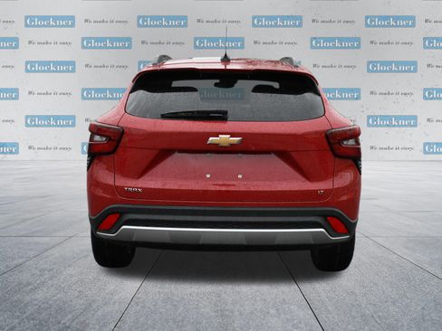 New 2026 Chevrolet Trax LT image 7