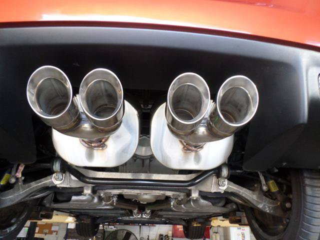 Used 2005 Chevrolet Corvette Convertible w/ Preferred Equipment Group RWD image 32