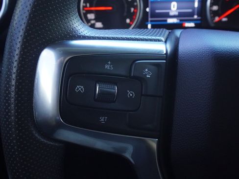 Used 2021 Chevrolet Blazer LT w/ LPO, Black Accent Package FWD image 13