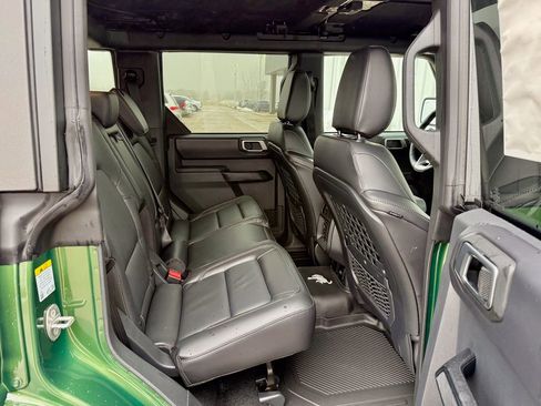 New 2025 Ford Bronco Badlands image 18