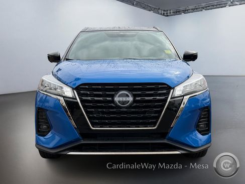 Used 2023 Nissan Kicks SR w/ SR Premium Package image 6