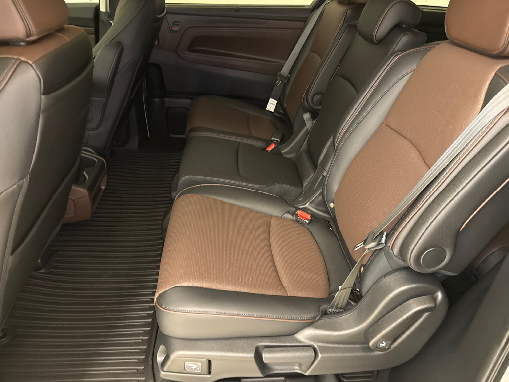 New 2027 Honda Odyssey Elite image 18