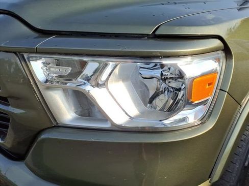 Used 2020 RAM 1500 Big Horn AWD/4WD image 3
