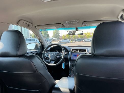Used 2017 Toyota Camry SE FWD image 21
