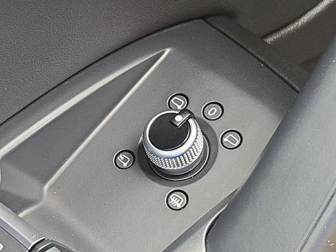 Used 2023 Audi Q5 2.0T Premium w/ Convenience Package image 37