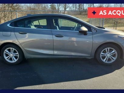 Used 2017 Chevrolet Cruze LT