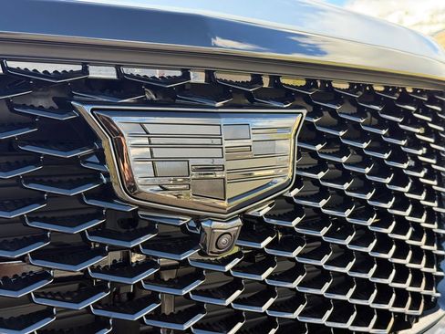 Used 2026 Cadillac Escalade Platinum Sport w/ LPO, ONYX Package image 17