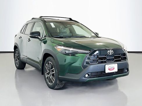 New 2026 Toyota Corolla Cross XLE FWD image 3