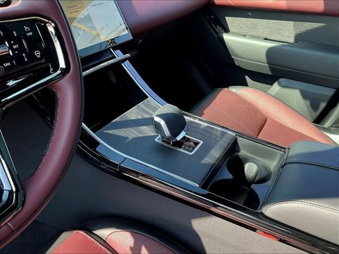 New 2026 Land Rover Range Rover Velar Autobiography image 10