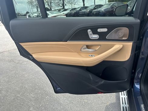 New 2026 Mercedes-Benz GLS 450 4MATIC image 24