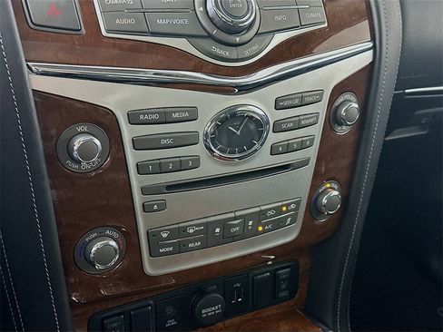 Used 2019 INFINITI QX80 Luxe w/ Proassist Package image 18