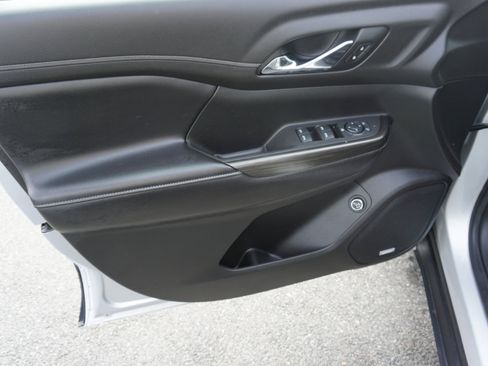 Used 2019 GMC Acadia SLT image 14