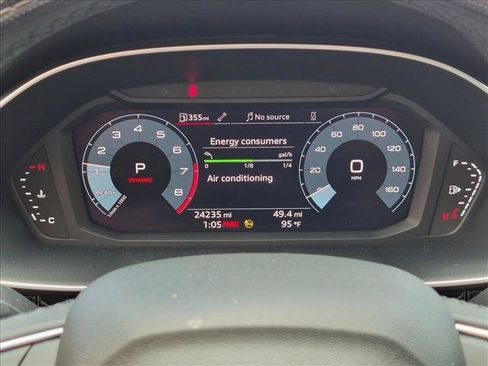 Used 2022 Audi Q3 2.0T Premium AWD/4WD image 3