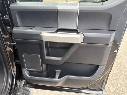 Used 2015 Ford F150 Lariat AWD/4WD image 16