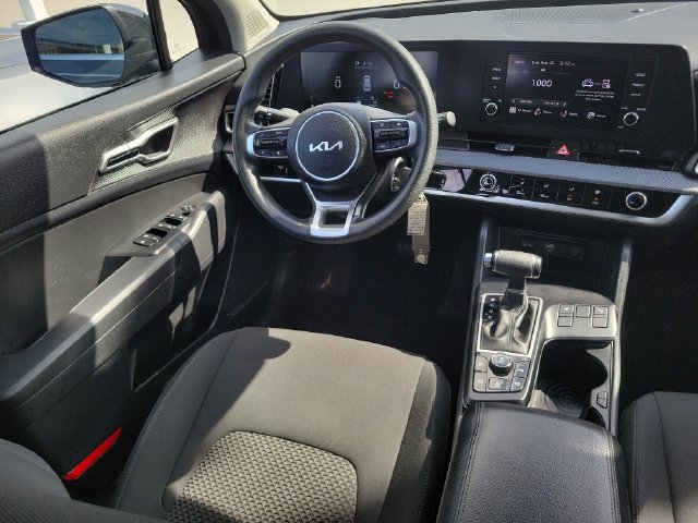 Certified 2023 Kia Sportage LX AWD/4WD image 15