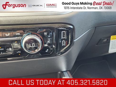 New 2026 GMC Sierra 1500 SLT w/ SLT Premium Plus Package AWD/4WD image 30