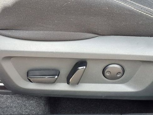 Used 2026 Nissan Rogue SV image 18