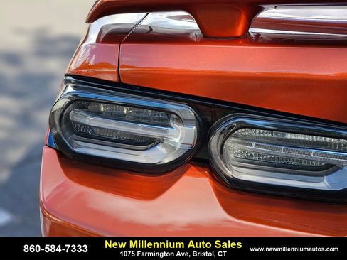 Used 2022 Chevrolet Camaro ZL1 image 9