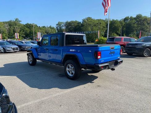 Used 2021 Jeep Gladiator Sport image 8