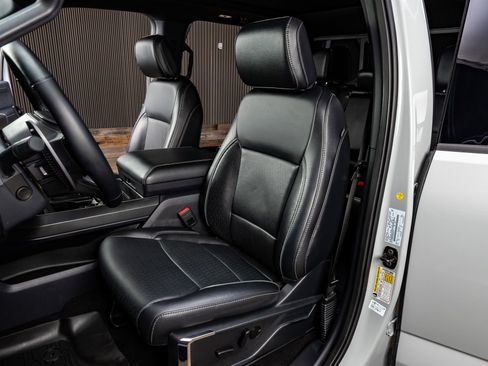 Used 2024 Ford F150 Lariat image 30