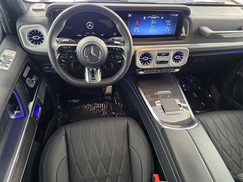 Used 2025 Mercedes-Benz G 63 AMG 4MATIC image 12
