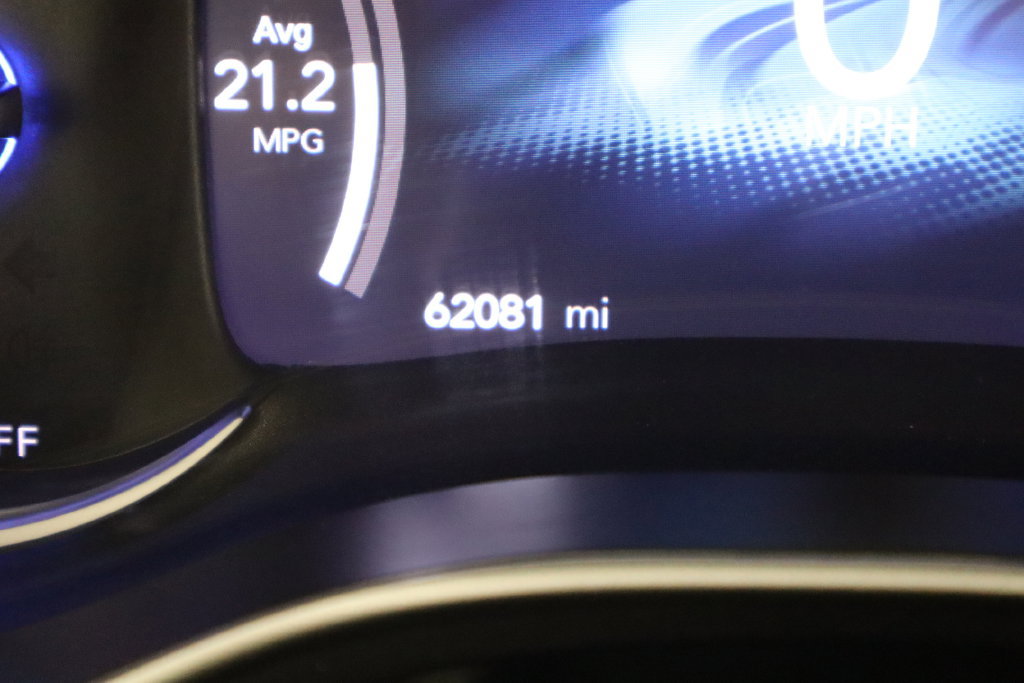 Used 2024 Chrysler Pacifica Limited FWD image 38
