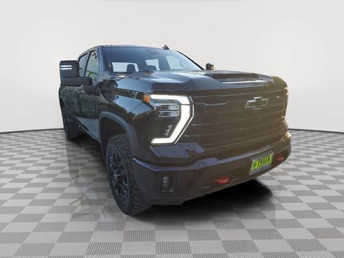 New 2026 Chevrolet Silverado 2500 LT w/ Trail Boss Package image 2
