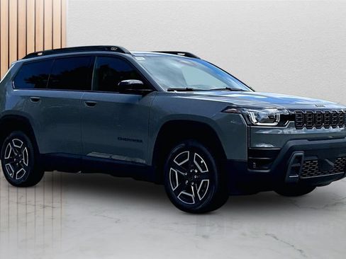 New 2026 Jeep Cherokee Laredo AWD/4WD image 2