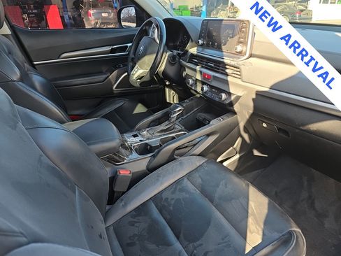 Used 2020 Kia Telluride S image 42