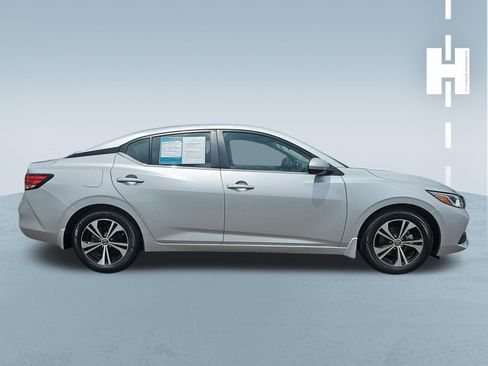 Used 2023 Nissan Sentra SV FWD image 3