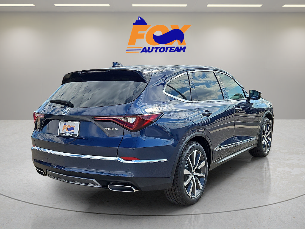 Certified 2026 Acura MDX w/ Technology Package FWD image 5